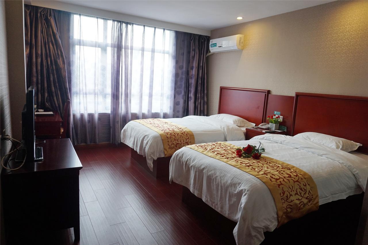 Greentree Inn Shaanxi Hanzhong Railway Station Beiyihuan Road Express Hotel Exterior photo